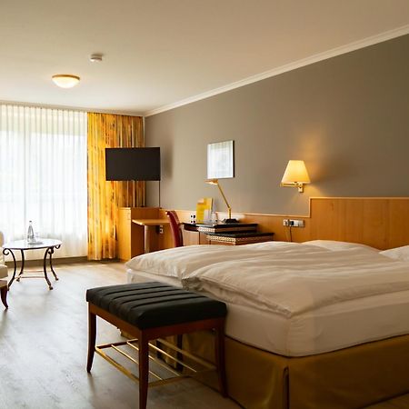 Hotel Sonne Eintracht Kg อเคิร์น ภายนอก รูปภาพ