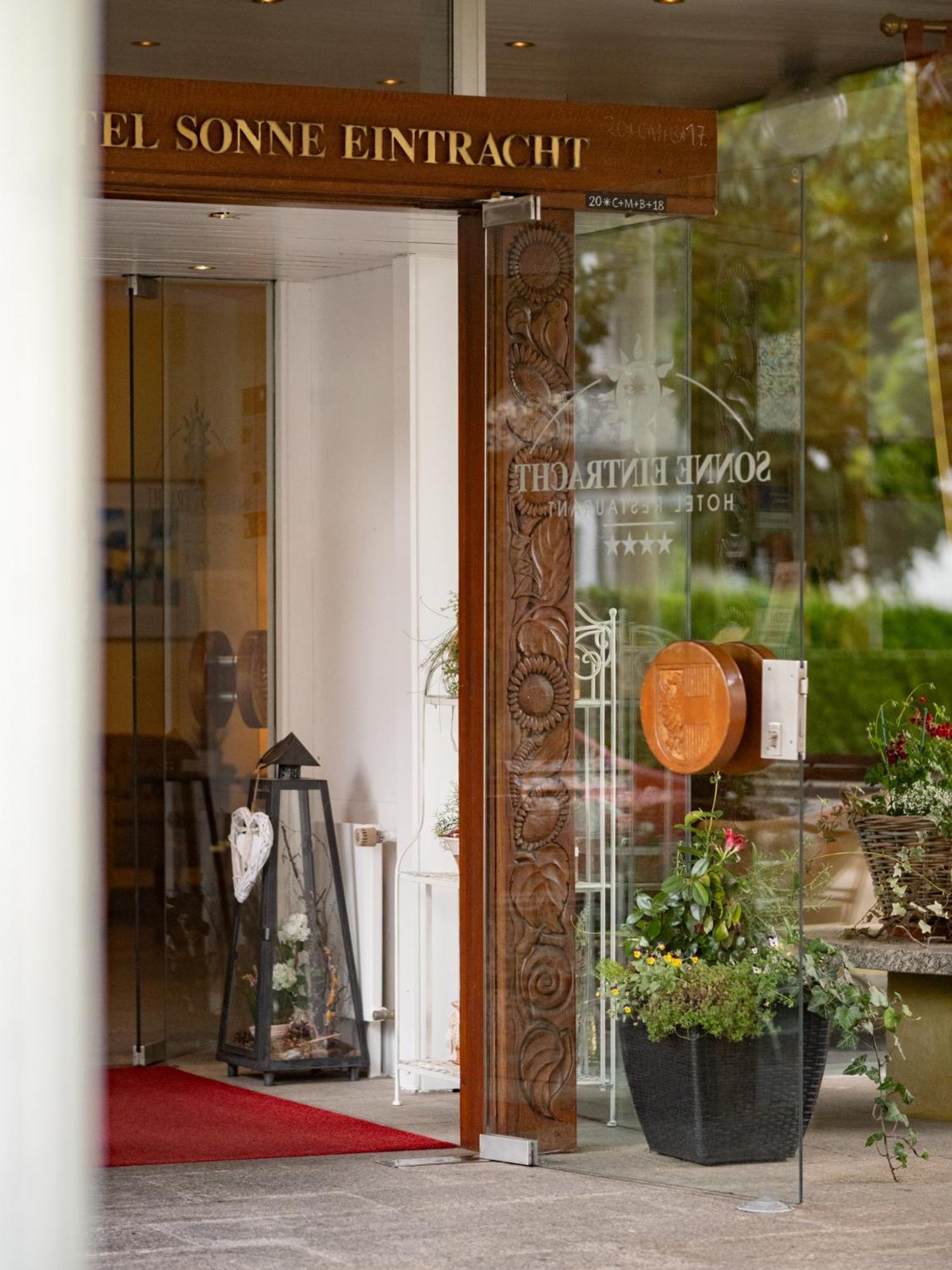 Hotel Sonne Eintracht Kg อเคิร์น ภายนอก รูปภาพ