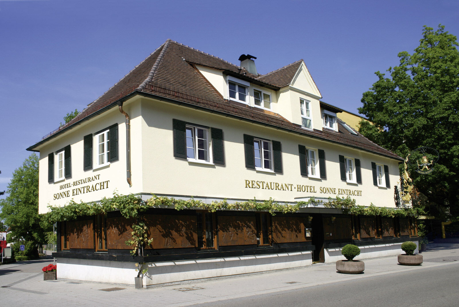 Hotel Sonne Eintracht Kg อเคิร์น ภายนอก รูปภาพ